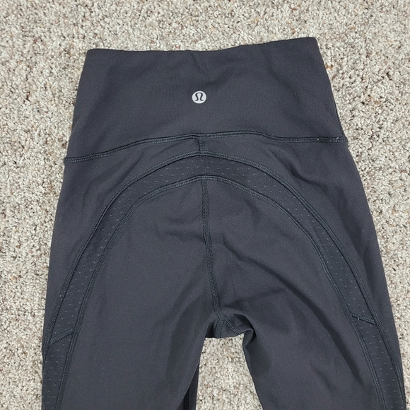 Lululemon Revitalize Tight - Picture 4 of 7